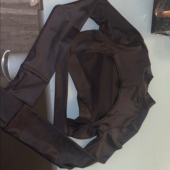 Puma Open Back Top - Picture 8 of 10